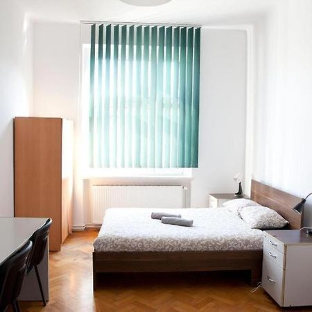 Ionia Apartment-Stary Rynek Poznan Ngoại thất bức ảnh